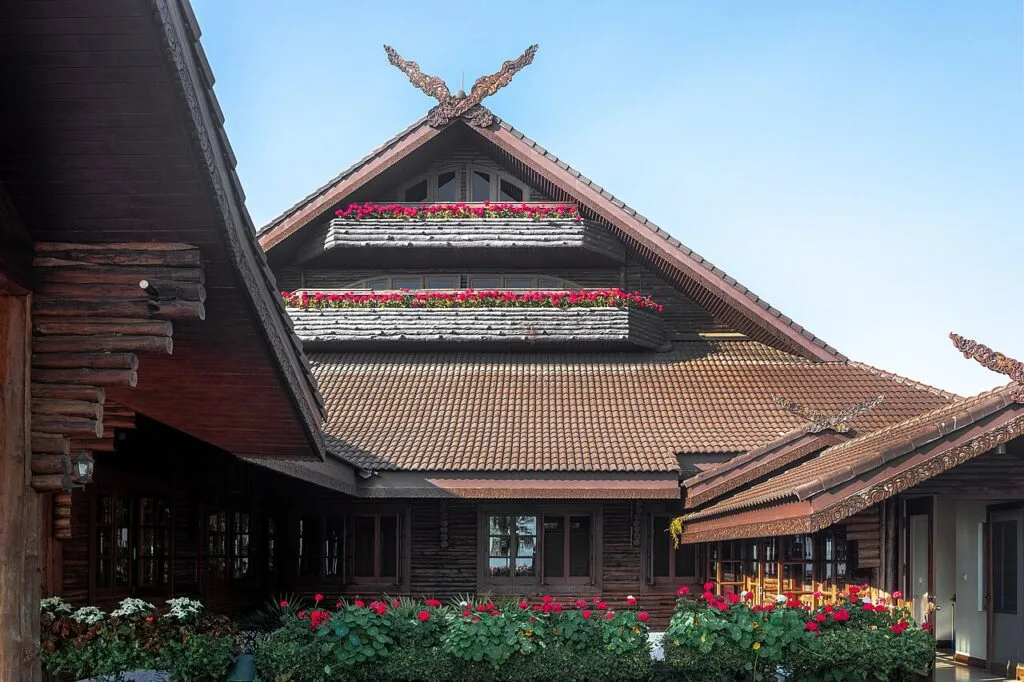 พระตำหนักดอยตุงบนเทือกเขานางนอน