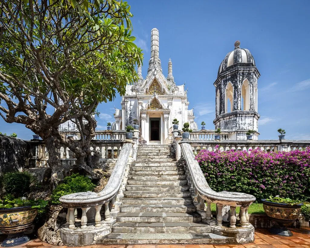 พระที่นั่งเวชยันต์วิเชียรปราสาท พระนครคีรี